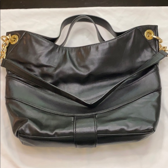 Black & Gold Michael Kors Purse - Picture 4 of 5